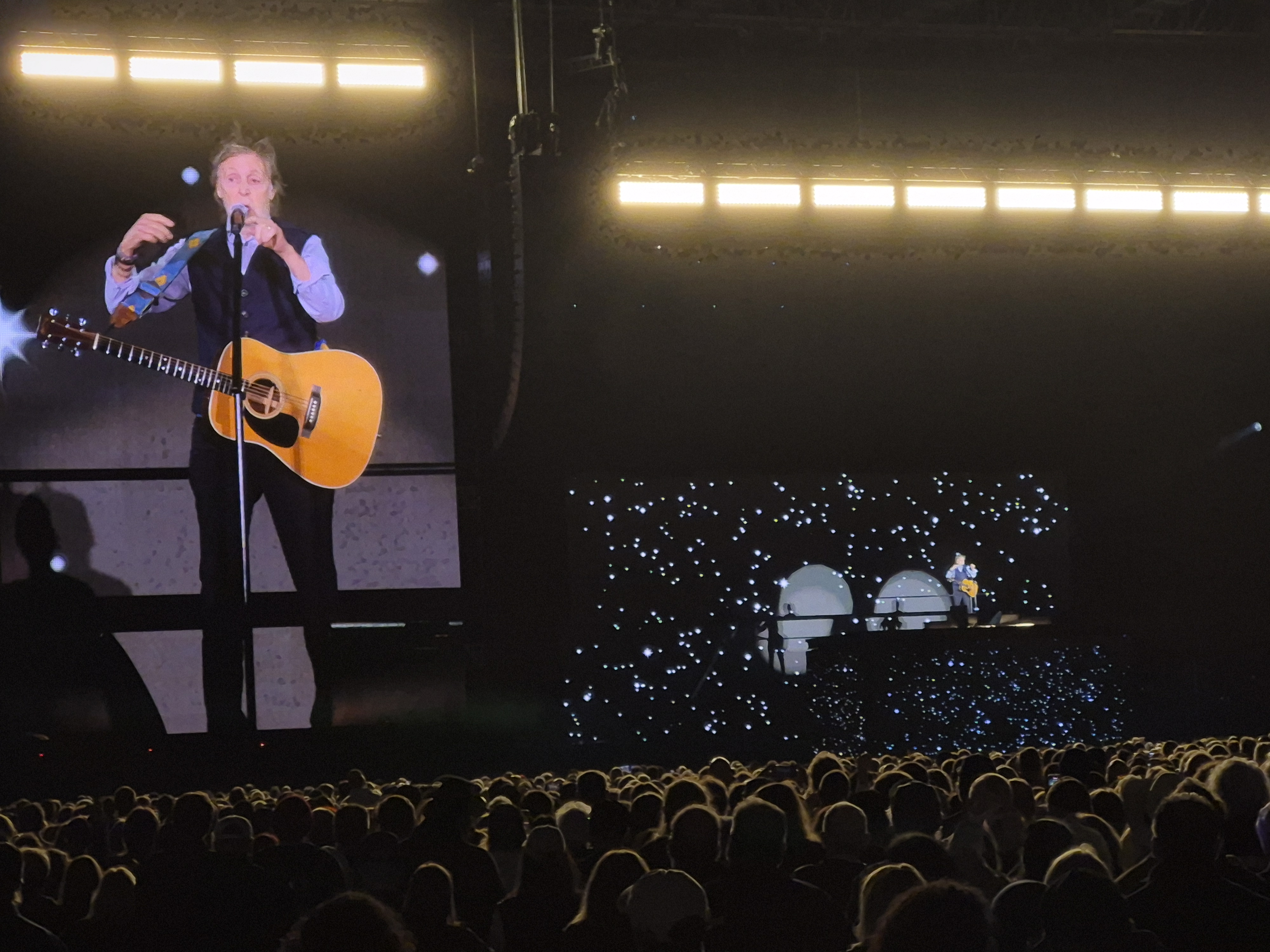 PaulMcCartney2025-10-11BeerFieldDenverCO (7).jpg